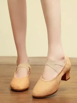 Ballet Dance Shoes Woman's Black Closed Toe Dance Shoes