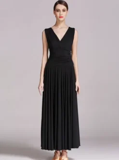Ballroom Dance Costumes Black Women's Elegant V-Neck Polyester Dress Pleated Layered Dance Dress