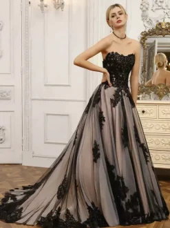 Black Wedding Dresses A-Line Sleeveless Lace With Train Bridal Gown Free Customization