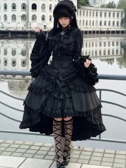 Black Gothic Lolita Set Dresses Ruffles Long Sleeves Cravat Top And Skirt Lolita Dress