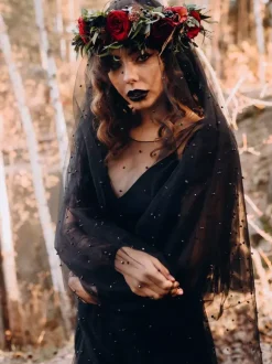 Black Gothic Wedding Dresses 2026 Lace A-Line Long Sleeves With Train Bridal Gown Free Customization