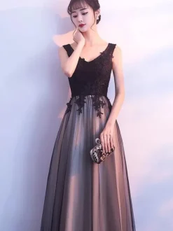 Black Prom Dresses Long V Neck Lace Tulle Sleeveless A Lien Floor Length Formal Evening Dress
