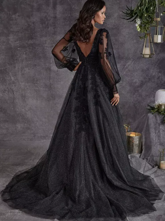 Black Wedding Dresses Lace A-Line Long Sleeves Floor-Length Bridal Dress Free Customization