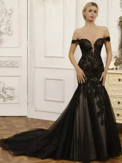Black Wedding Dresses Mermaid Sleeveless Lace With Train Bridal Dress Free Customization