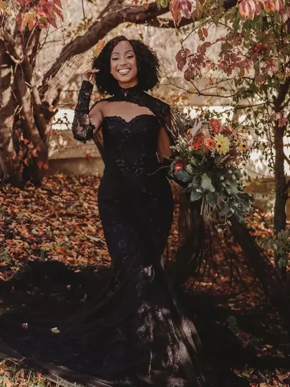 Black Wedding Dresses Mermaid Sleeveless Lace With Train Bridal Dress Free Customization