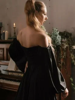 Black Wedding Dresses Satin Fabric A-Line Long Sleeves Natural Waist Pleated Court Train Bridal Dress