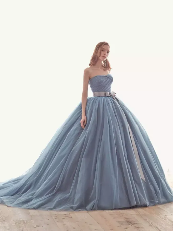 Blue Wedding Dress With Train Strapless Sleeveless Lace Up Long Tulle Bridal Gowns Free Customization