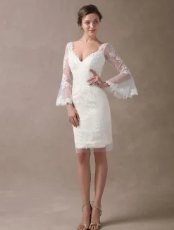 Boho Wedding Dresses Short Sheath Beach Bridal Dress Bell Sleeve Lace Applique V-Neckline Knee Length Summer Wedding Gowns Free Customization