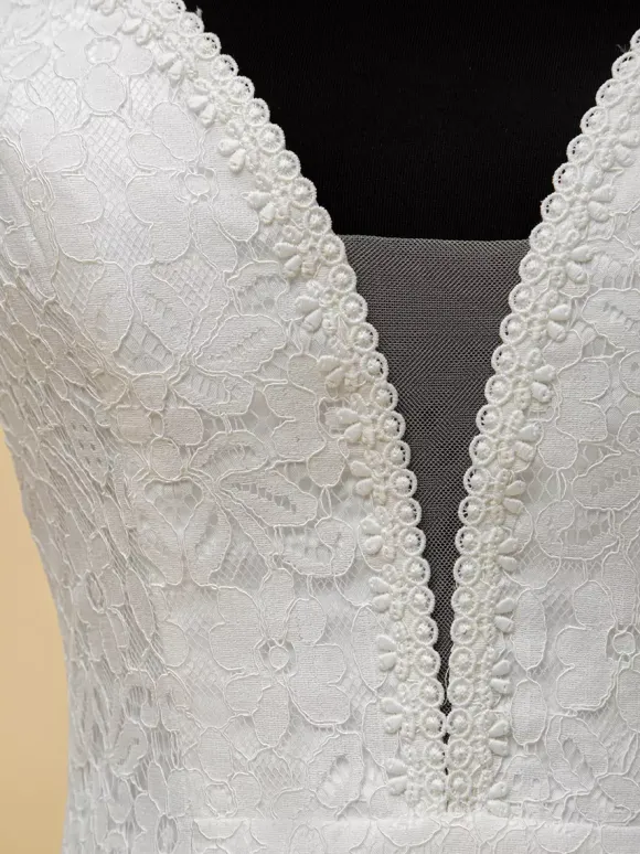 Boho Wedding Dress Lace Fringe Sheath With Train Natural Waist Zipper Sleeveless V-Neck Ivory
