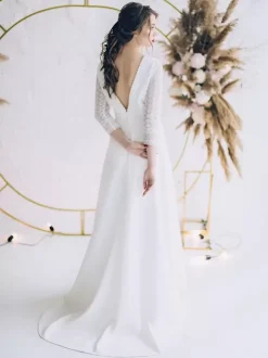 Boho Wedding Dress Lace Lace A-Line With Train Natural Waist Backless Half Sleeves Jewel Neck Ivory