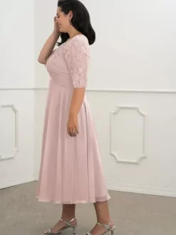 Bridal Mother Dress Flesh Color Jewel Neck Half Sleeves A-Line Lace Pleated Floor-Length Wedding Guest Dresses