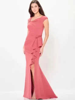 Bridal Mother Dress Designed Neckline Sleeveless Mermaid Beaded Wedding Guest Dresses
