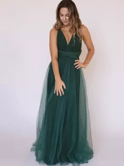 Bridesmaid Dresses A-Line Floor-Length V-Neck Sleeveless Zipper Single Thread Tulle Green Wedding Party Dress Free Customization