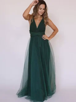 Bridesmaid Dresses A-Line Floor-Length V-Neck Sleeveless Zipper Single Thread Tulle Green Wedding Party Dress Free Customization