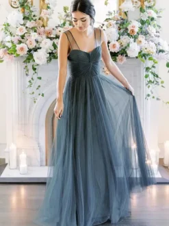 Bridesmaid Dresses A-Line Sweetheart Neck Sleeveless Floor-Length Single Thread Tulle Green Wedding Party Dress Free Customization