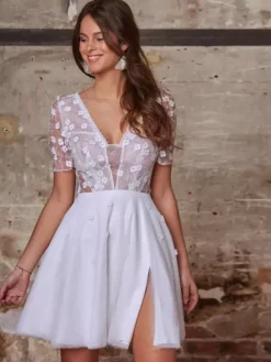 Civil Wedding Dress Lace Short Bridal Dress V-Neck Short Sleeves A-Line Short Bridal Dresses