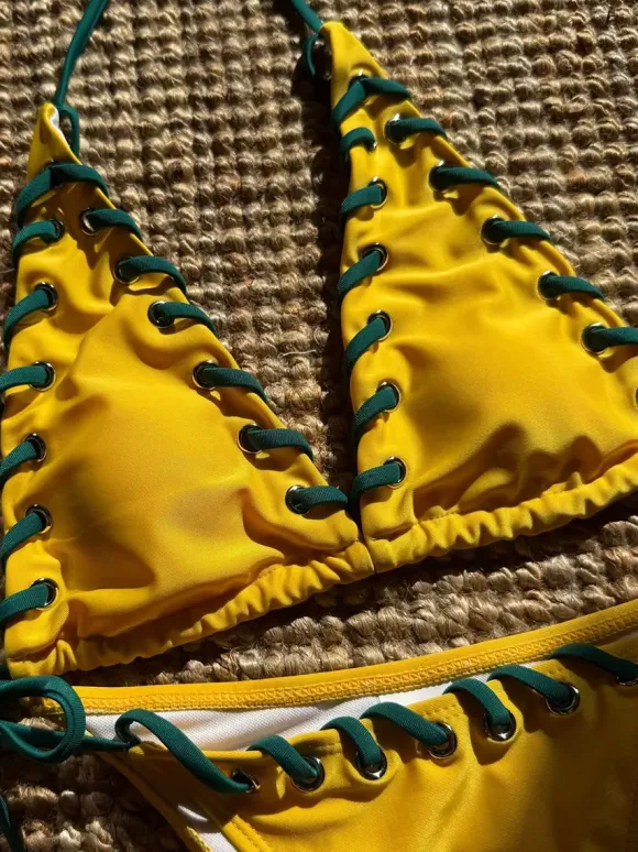 Contrast Color Sexy Halter Bikini For Summer 2026