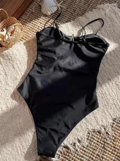 Cutout One-piece Swimsuit With Starfish Decoration For Summer 2026