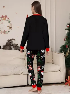 Dabbing Santa Black And Red Matching Family Christmas Pajamas 2026