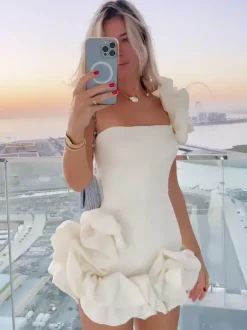 Date Night Dresses Mini Backless Ruffles Zipper Sleeveless Strapless Chic White Dress
