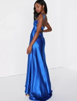 Evening Dress Mermaid V-Neck With Train Sleeveless Backless Satin Fabric Formal Party Dresses