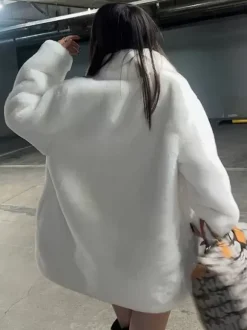 Faux Fur Coats Long Sleeves Chic Oversized Turndown Collar White Women Coat