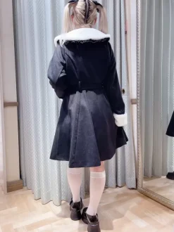 Gothic Lolita Coats Ecru White Coat Bows Ruffles Overcoat Polyester Winter Lolita Outwears