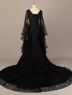 Gothic Black Wedding Dresses A-Line Long Sleeves Lace With Train Bridal Gown Free Customization