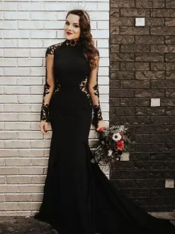 Gothic Black Wedding Dresses Mermaid Long Sleeves Lace With Train Bridal Gown Free Customization