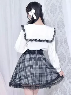 Gothic Lolita Blouses Lolita Top White Long Sleeves Lace Bows Color Block Lolita Shirt