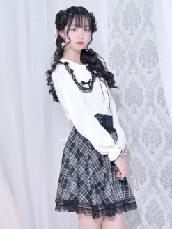 Gothic Lolita Blouses Lolita Top White Long Sleeves Lace Bows Color Block Lolita Shirt