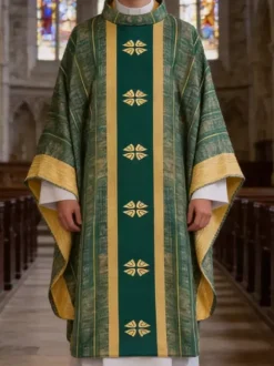 Green Gothic Chasuble Priest Vestment With Embroidered Cross For Church Mass Medieval Retro Liturgical Clergy Apparel