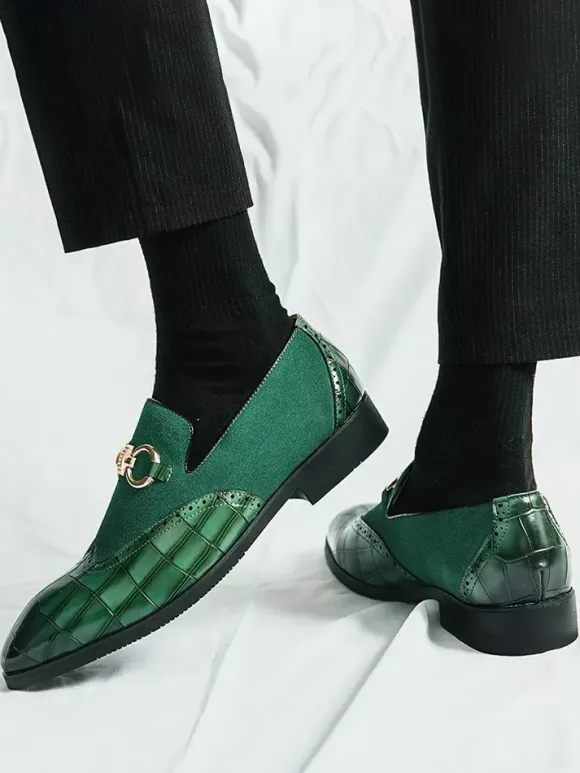 Groom Loafers Mens Horsebit Loafers Stone Pattern Splice Suede Leather Slip-on Pointed Toe Shoes