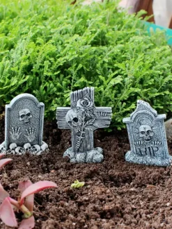 Halloween Decoration Mini Tombstone Trio Set Resin Craft Decor
