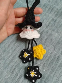 Halloween Hand-Knit Ghost Plushie Keychain DIY Knitted Backpack Charm And Car Decor