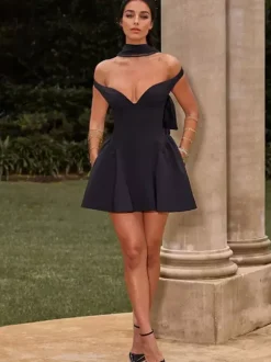 Heart-Shaped Neckline Off-Shoulder Mini Dress In Black 2026