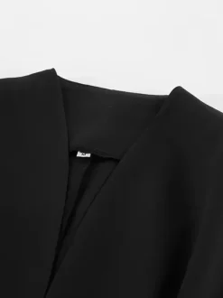 Hourglass Tailored Women's Black Blazer - Structured Shoulder Single-breasted Cinched Jacket - Corporate Core Casual Workwear Outer 2026