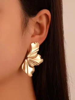 Irregular Flower Shaped Earrings For Women 2026
