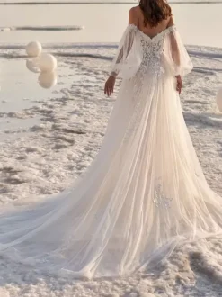 Ivory Simple Lace Wedding Dress With Train A-Line Off-The-Shoulder Long Sleeves Backless Bridal Gowns Free Customization