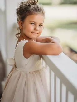 Ivory Flower Girl Dresses Jewel Neck Sleeveless Ankle-Length Princess Silhouette Butterfly Formal Kids Pageant Dresses Free Customization