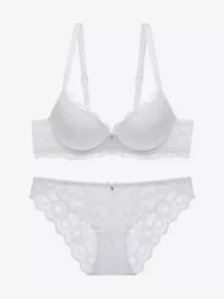 Lace Lingerie Chic Burgundy 2-Piece Bra Panty Sets