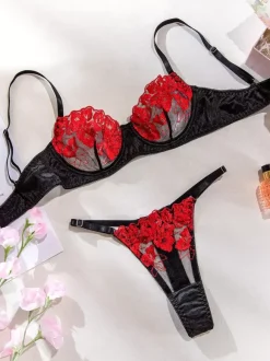 Lace Lingerie Lace Black Ruffled 2-Piece Bra Panty Sets