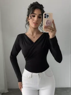 Long Sleeves Tees Black Asymmetrical Neck Polyester Tee Shirt For Women