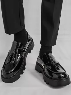 Men's Black Loafers Round Toe Slip On Shoes With Tassels