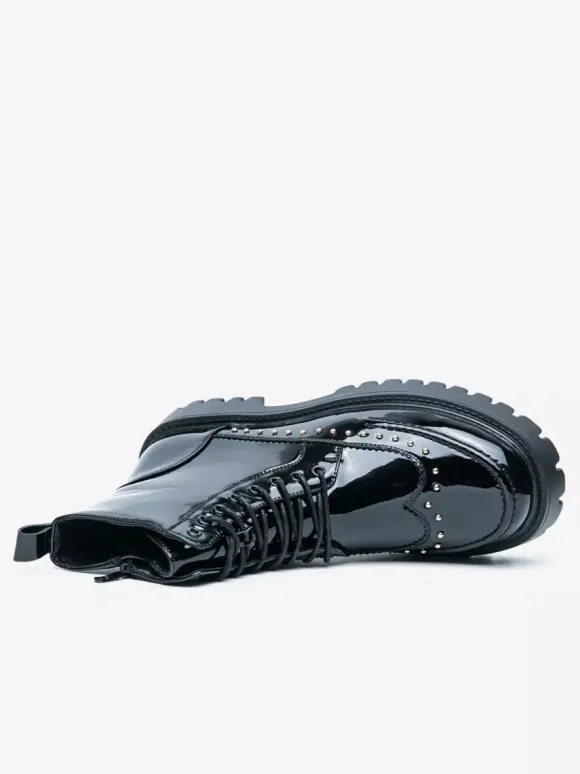 Mens Boots Rivet Wingtip Round Toe Ankle Boots With Anti-Slip Platform Sole