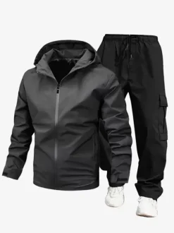 Men's Lightweight Jackets Windproof and Waterproof Leisure Hiking Suits