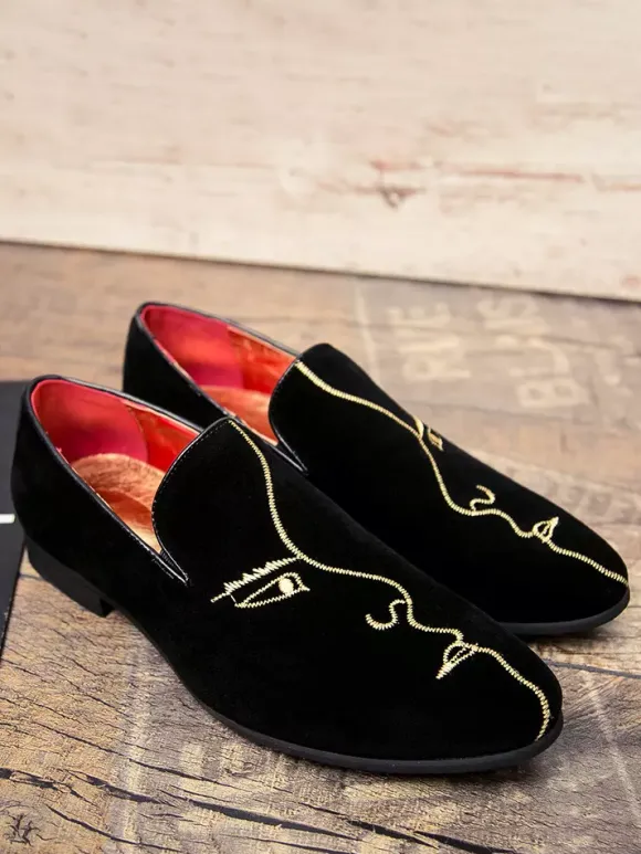 Mens Loafers Embroidery Suede Pointed Toe Moccasins Shoes Slip-on Low Heels Penny Shoes