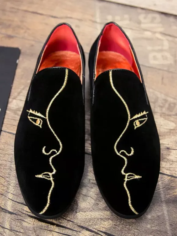 Mens Loafers Embroidery Suede Pointed Toe Moccasins Shoes Slip-on Low Heels Penny Shoes