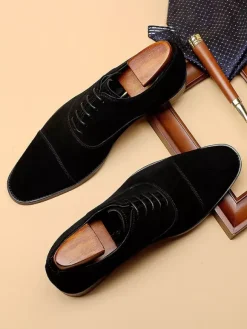 Men's Oxford Shoes Cowhide Round Toe Lace Up Formal Dress Shoes