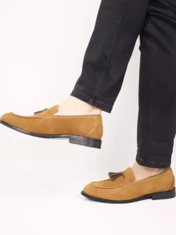Men's Slip On Loafers Suede Round Toe Flat Casual Shoes